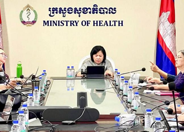 កិច្ចប្រជុំពិភាក្សា អំពីការអនុវត្តបង្ហាញនៃការពិនិត្យសុខភាពមាត់ស្បូន ដោយប្រើតេស្ត HPV