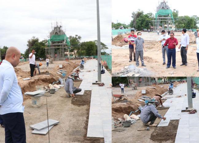 ឯកឧត្តមអភិបាលខេត្តស្វាយរៀង​អញ្ជេីញចុះពិនិត្យវឌ្ឍនភាពកែលម្អរសោភ័ណ្ឌភាពសួនច្បារគោដេក២ជាប់បណ្តោយផ្លូវជាតិលេខ១ ស្ថិតនៅភូមិថ្មី សង្កាត់សង្ឃ័ ក្រុងស្វាយរៀង