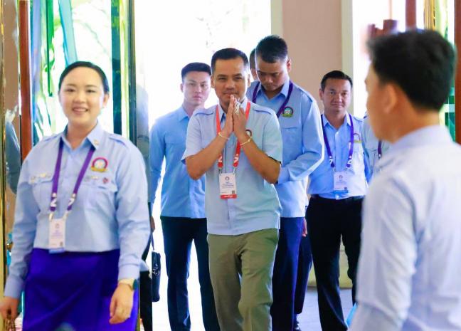 ឯកឧត្តមអភិសន្តិបណ្ឌិត ស សុខា អញ្ជើញចូលរួមកិច្ចប្រជុំគណៈកម្មាធិការកណ្តាលសហភាពសហព័ន្ធយុវជនកម្ពុជា